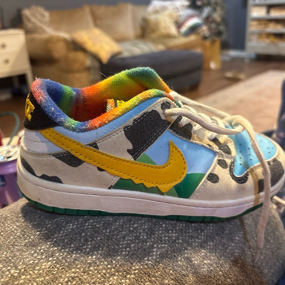 Kids' Nike SB Dunk Low Ben & Jerry's Chunky Dunky Shoes CU3244-100 Size 1 Y